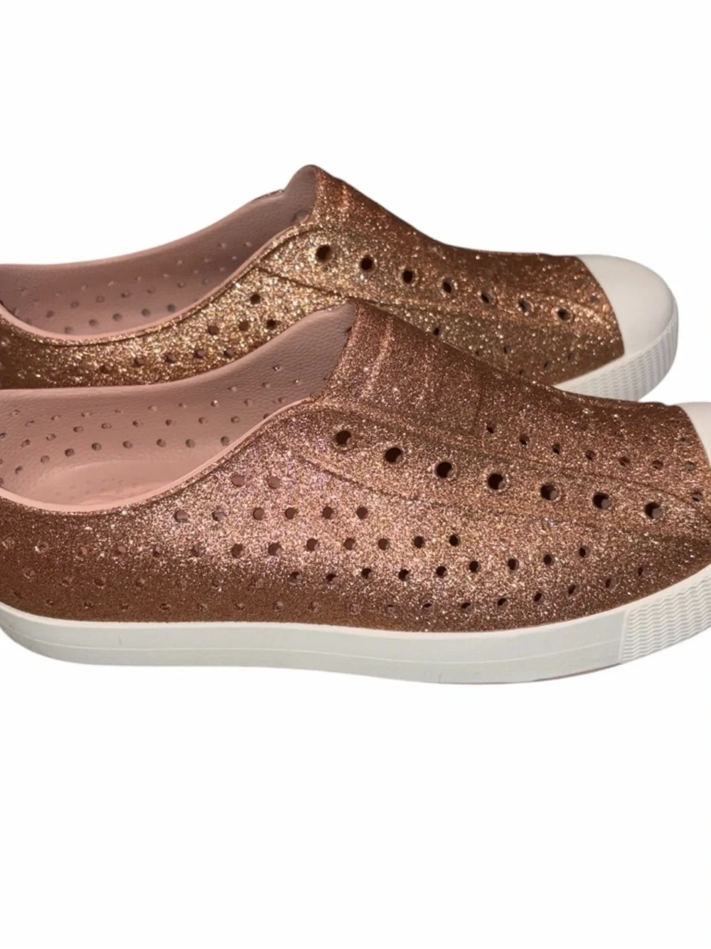 Native Jefferson Rose Gold Glitter Kids Slip On Water Shoes Sneakers size 6